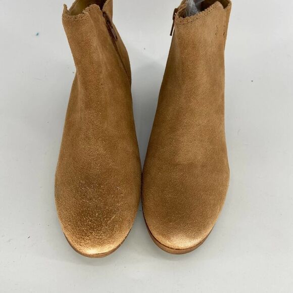 Jack Rogers Tan Suede Round Toe Chunky Low Heeled Ankle Bootie Womens 11 - Picture 3 of 9